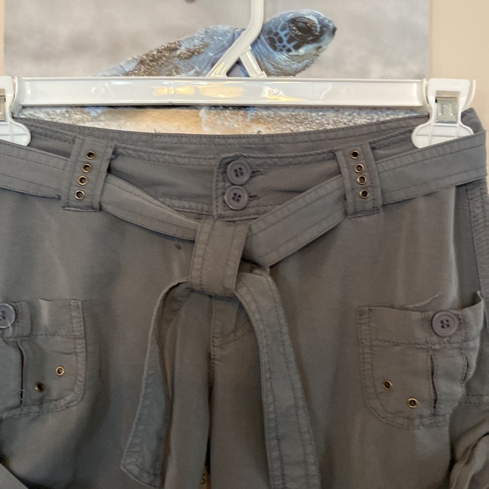 CALI 1850 Women Shorts Sz-3, Super Cute & Will Match Any Cute Tops, T-Shirt/Tank